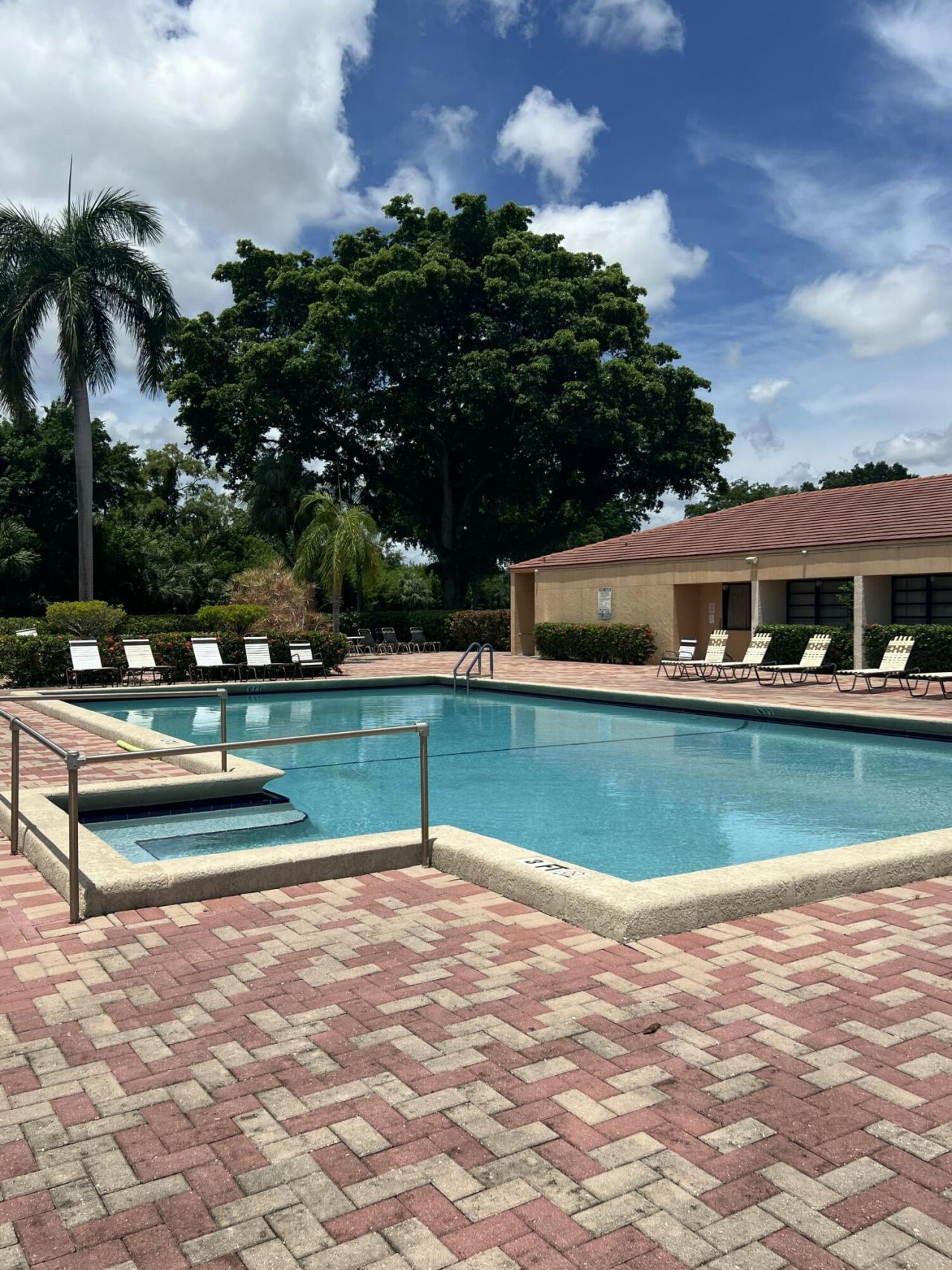 5718 Coral Lake Drive, Unit 206, Margate, FL 33063 Photo