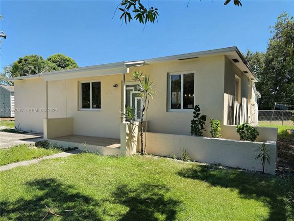 1740 NW 126th St, Miami, FL 33167