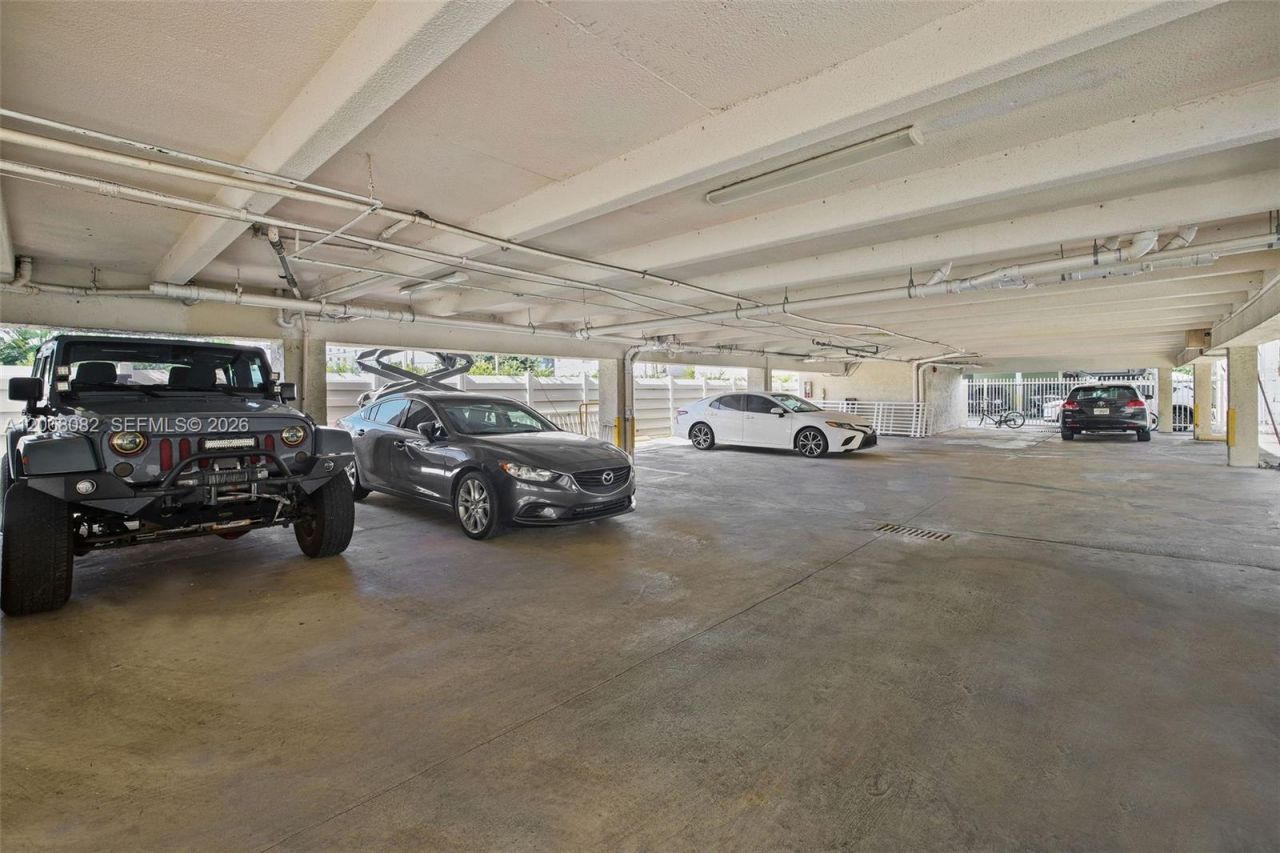1245 West Ave , Unit 401, Miami Beach, FL 33139 Photo