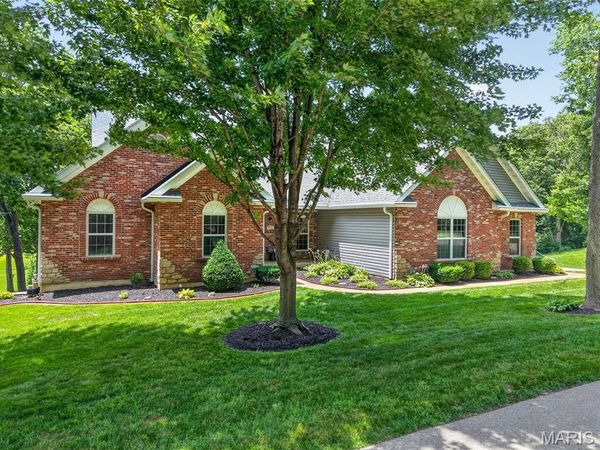 31761 Somerset Court, Foristell, MO 63348