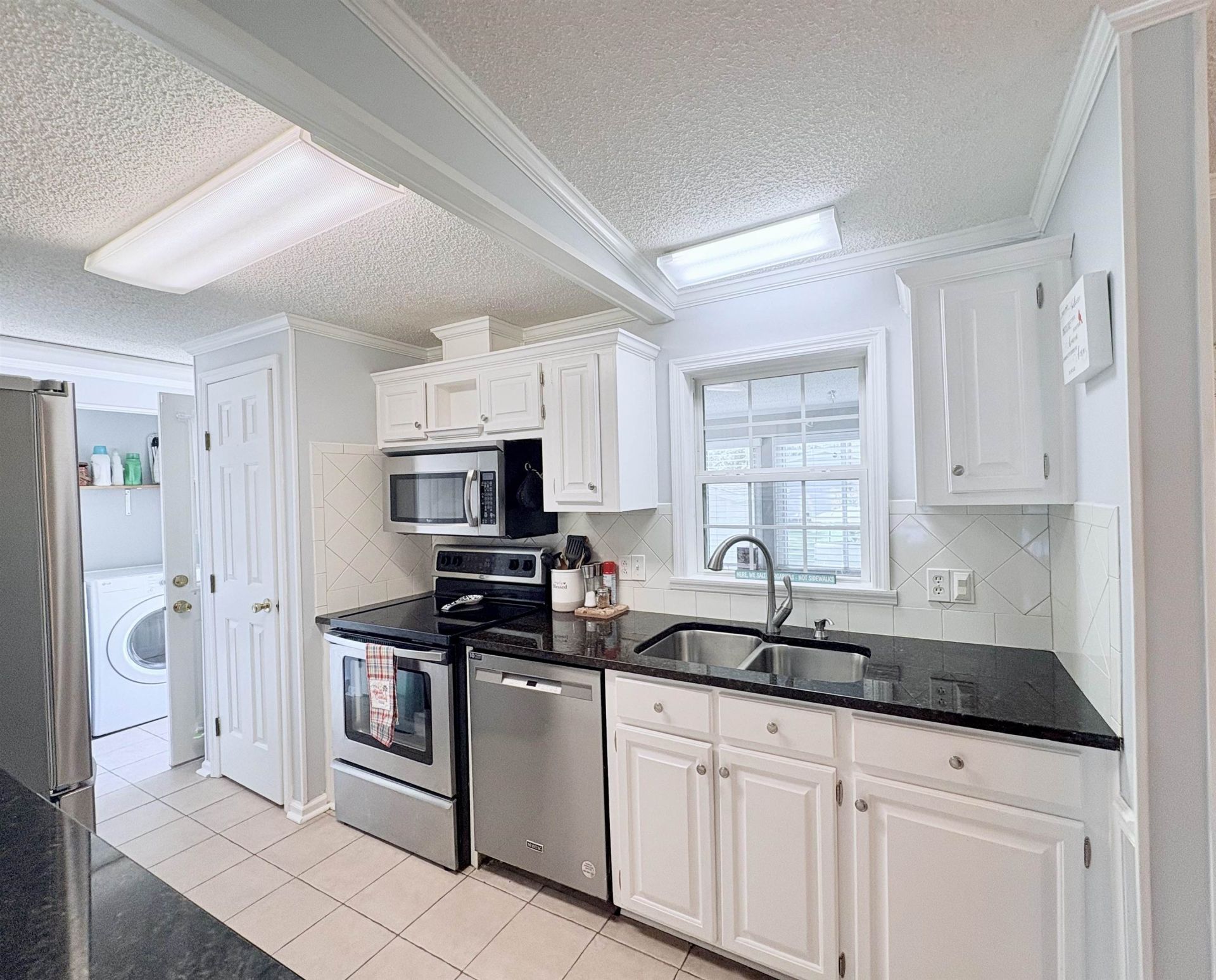 2892 Palm Rd. Photo 8