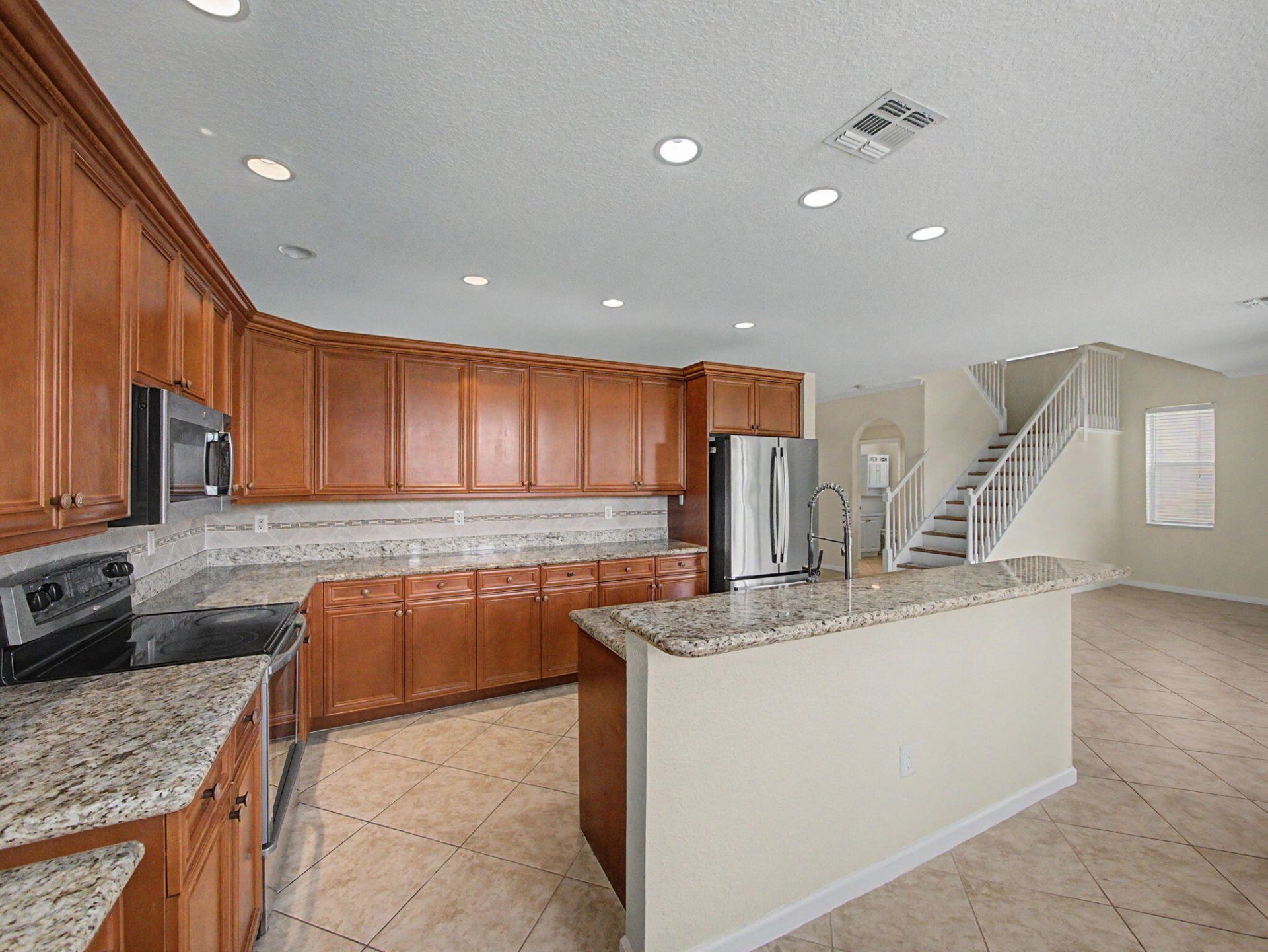 11728 SW Bennington Circle, Port Saint Lucie, FL 34987 Photo