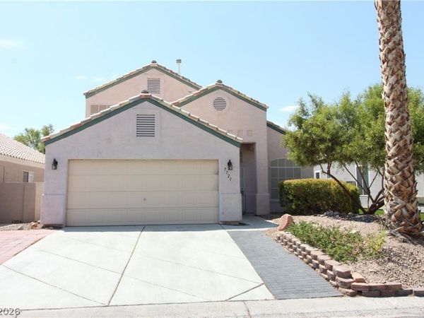 7721 Beach Falls Court , Las Vegas, NV 89149