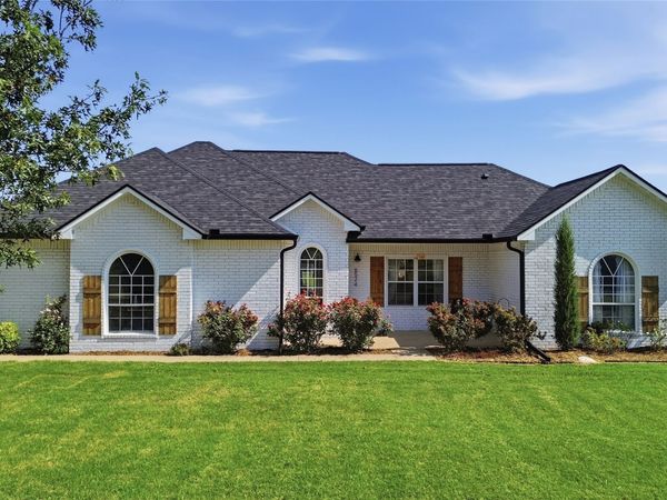 6524 W 4915 , Pryor, OK 74361