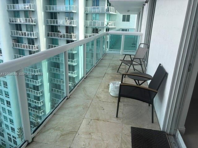 1800 N Bayshore Dr, Unit 2708, Miami, FL 33132 Photo