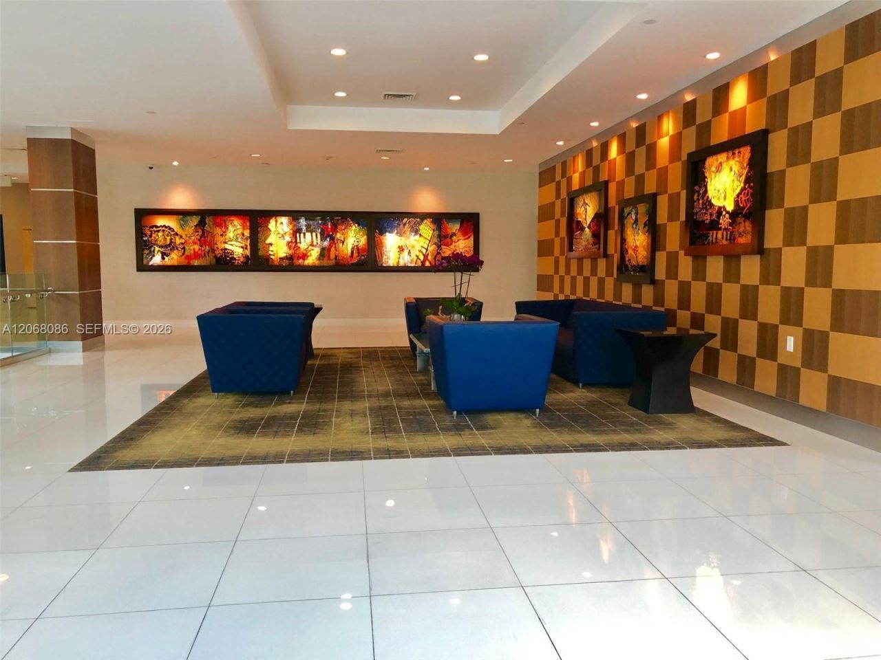 1800 N Bayshore Dr, Unit 2708, Miami, FL 33132 Photo