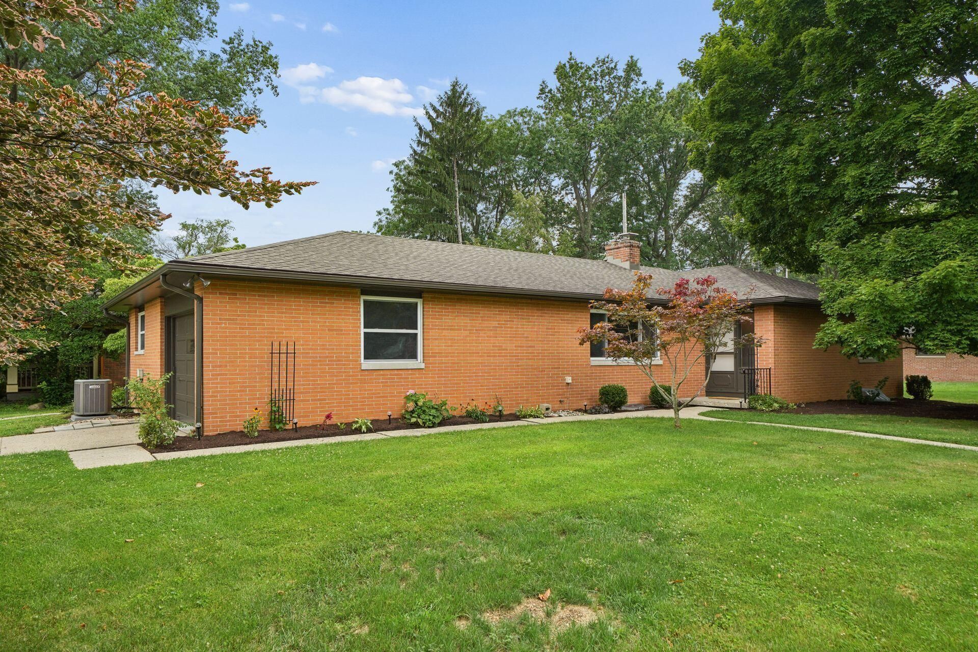 83 Ceramic Drive , Columbus, OH 43214 Main Photo
