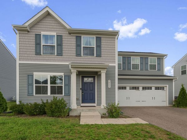211 Buckeye Street , Waterman, IL 60556