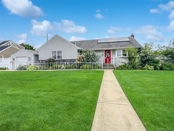 2810 Charles Road, Wantagh, NY 11793