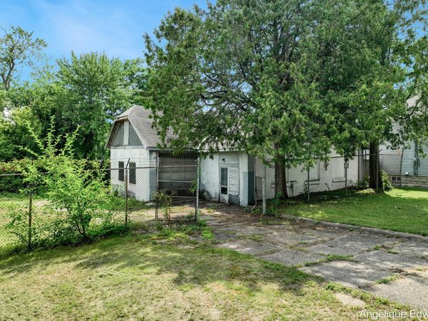 908 Sigsbee Street SE, Grand Rapids, MI 49506