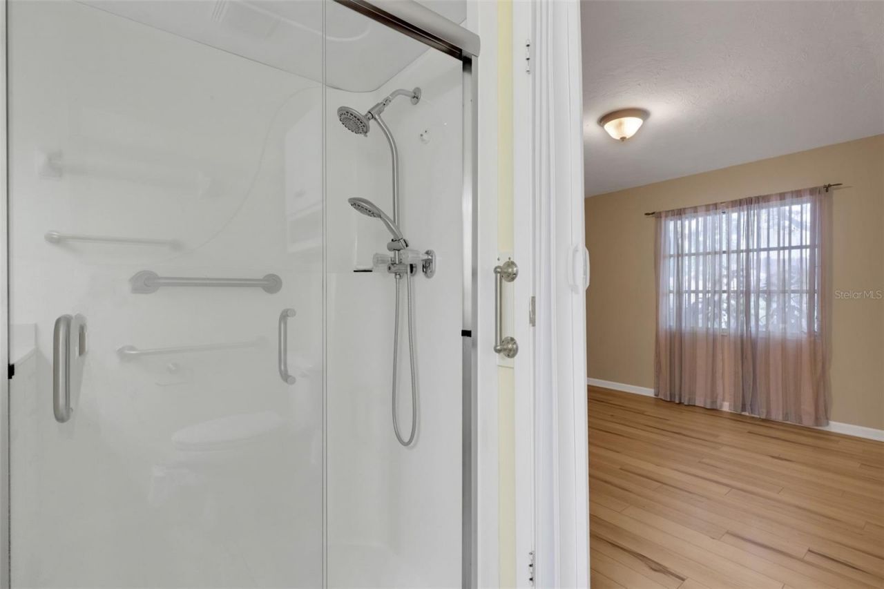 4574 Mohican, Unit 151, Sarasota, FL 34233 Photo