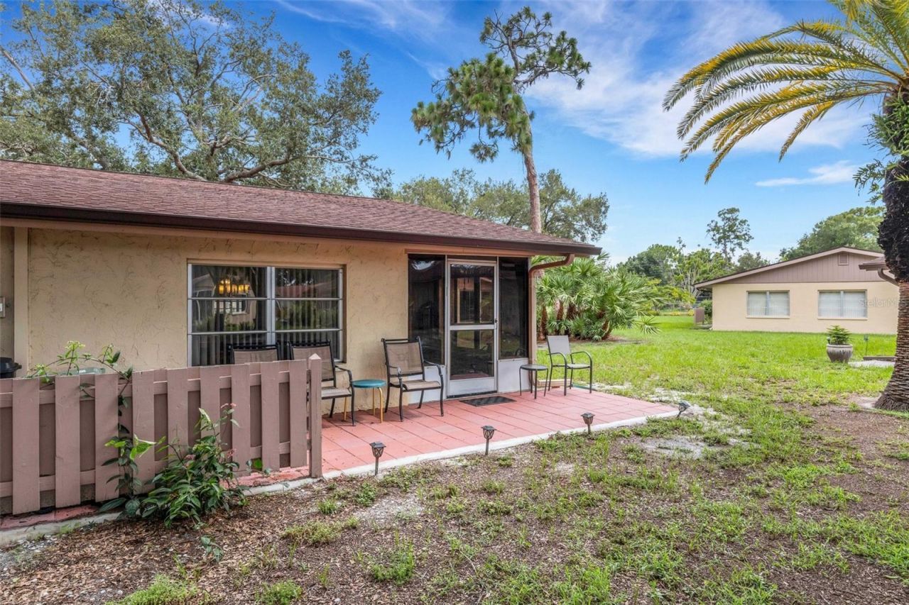 4574 Mohican, Unit 151, Sarasota, FL 34233 Photo