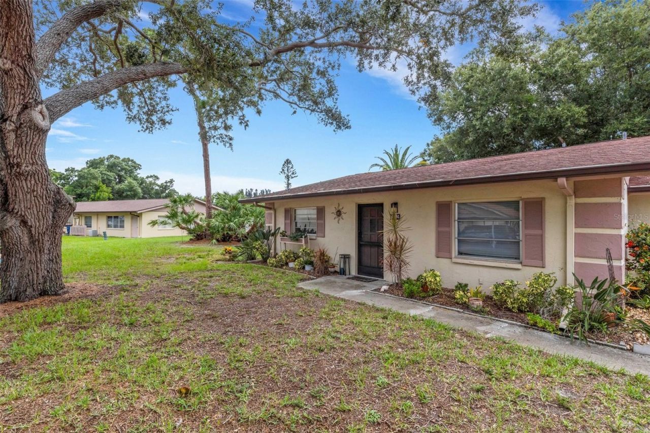 4574 Mohican, Unit 151, Sarasota, FL 34233 Photo