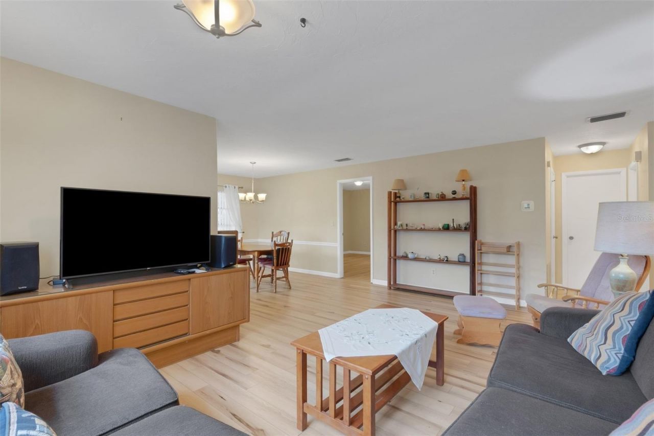 4574 Mohican, Unit 151, Sarasota, FL 34233 Photo