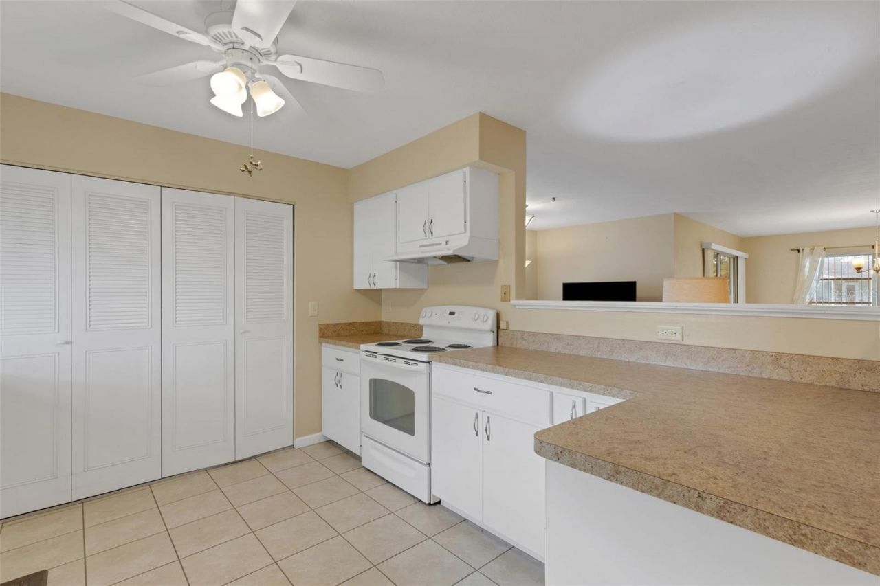 4574 Mohican, Unit 151, Sarasota, FL 34233 Photo
