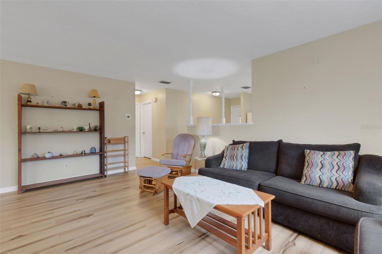 4574 Mohican, Unit 151, Sarasota, FL 34233 Photo