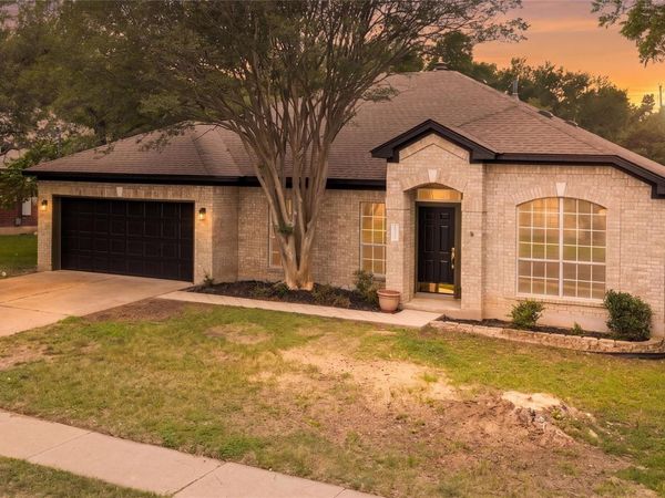 412 Tamara DR , Georgetown, TX 78628