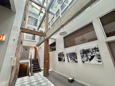 Main Photo