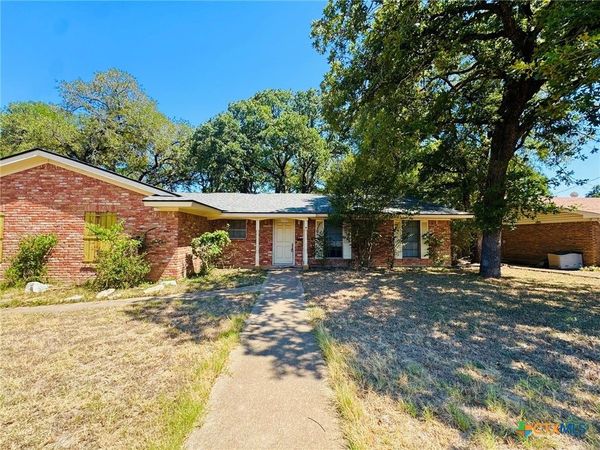 2405 Osage Road , Gatesville, TX 76528