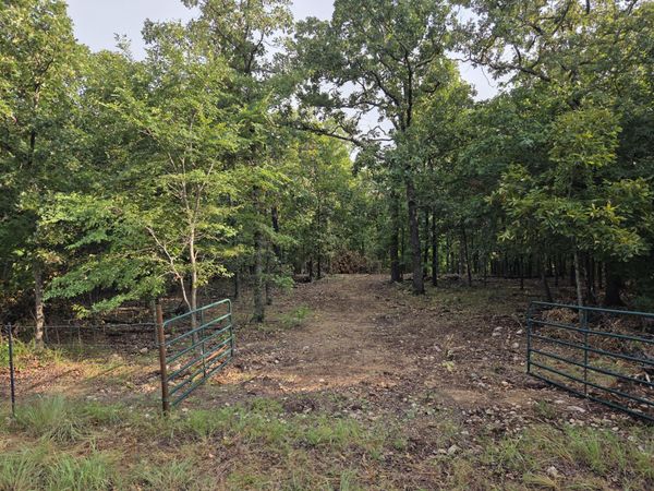 County Rd 358 , Eucha, OK 74342