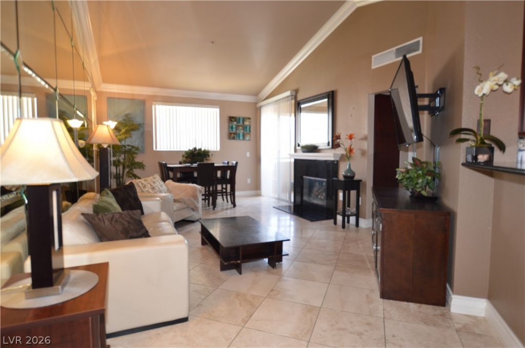 210 E Flamingo Road, Unit 421, Las Vegas, NV 89169 Main Photo