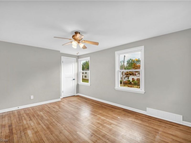 20905 Clare Avenue , Maple Heights, OH 44137 Photo 24