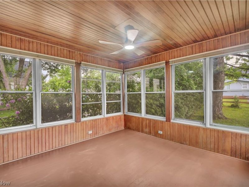 20905 Clare Avenue , Maple Heights, OH 44137 Photo 28