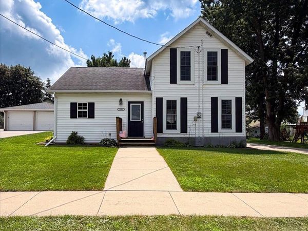Grundy Center, IA 50638