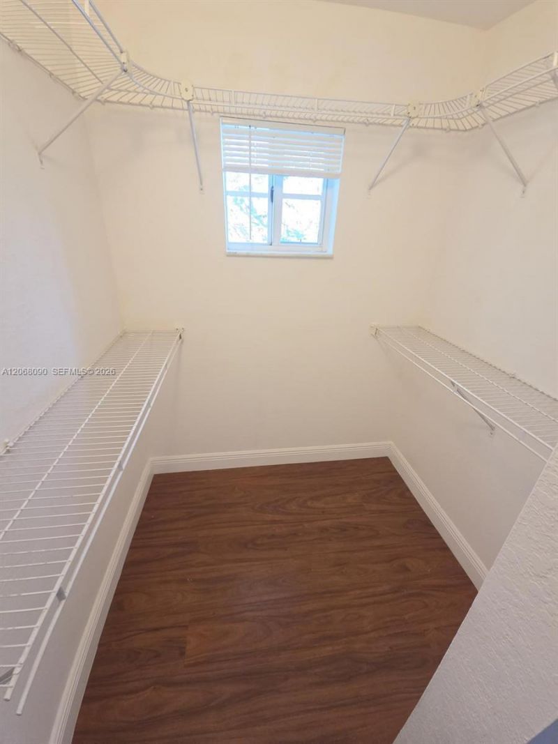 2520 Centergate Dr, Unit 303, Miramar, FL 33025 Photo