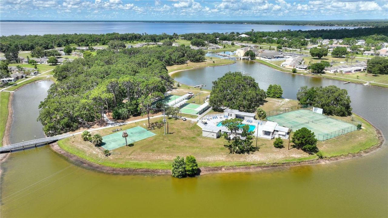 2637 Club Circle, Lake Wales, FL 33854 Photo