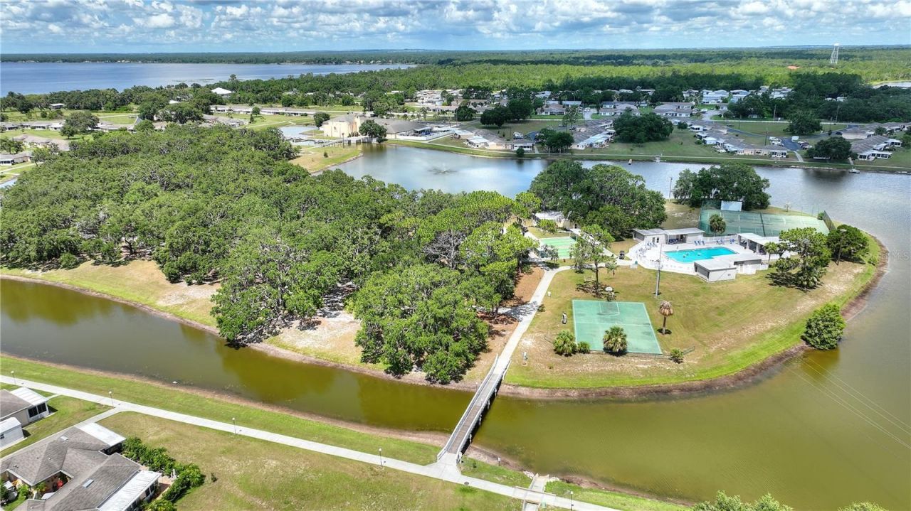 2637 Club Circle, Lake Wales, FL 33854 Photo