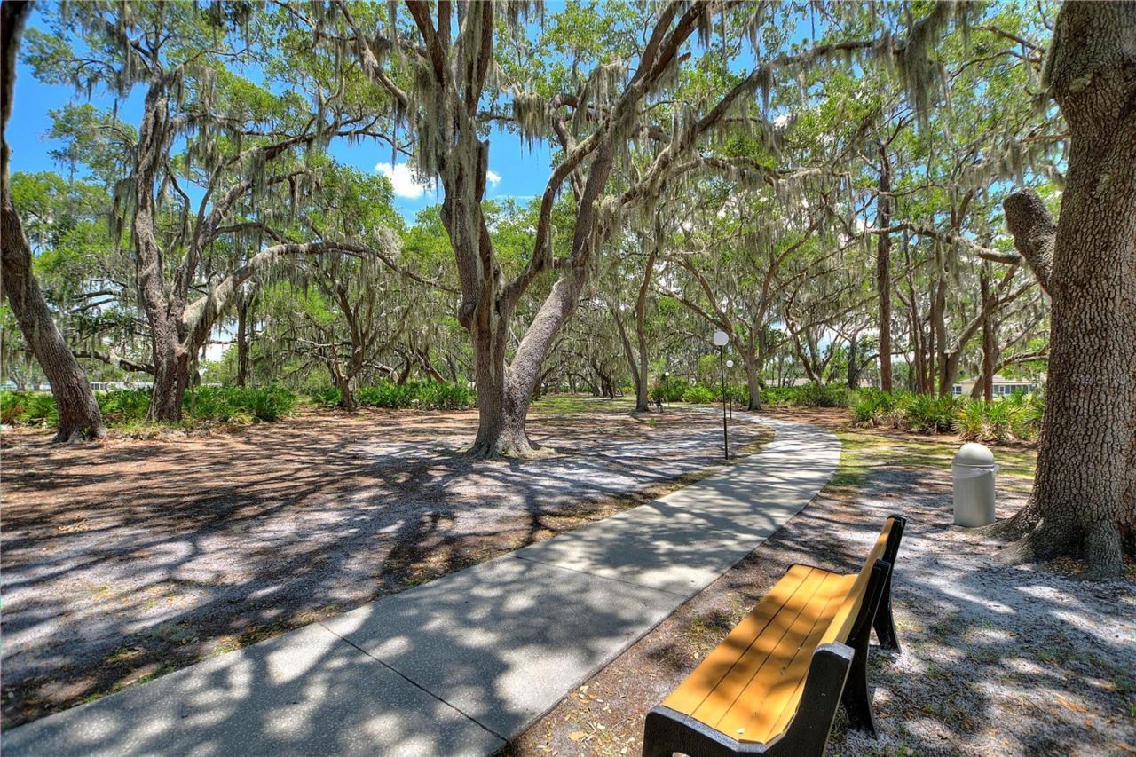 2637 Club Circle, Lake Wales, FL 33854 Photo