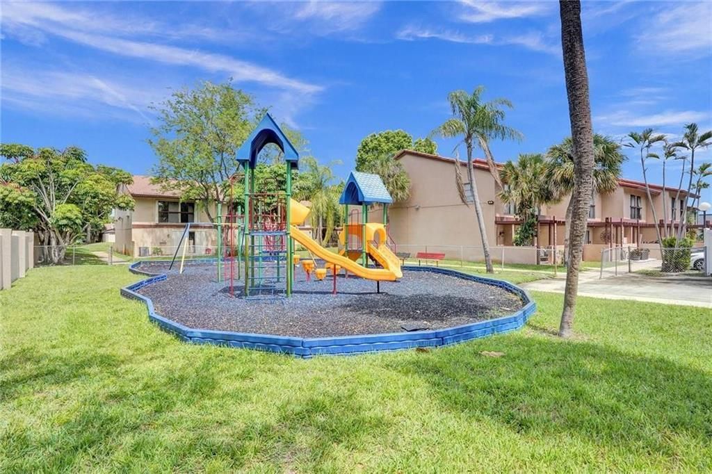 4924 Sheridan Street, Hollywood, FL 33021 Photo