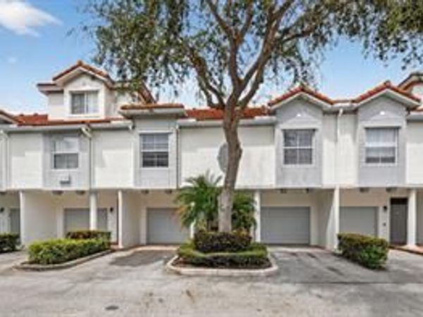 2058 ALTA MEADOWS Lane, Unit 2512, Delray Beach, FL 33444