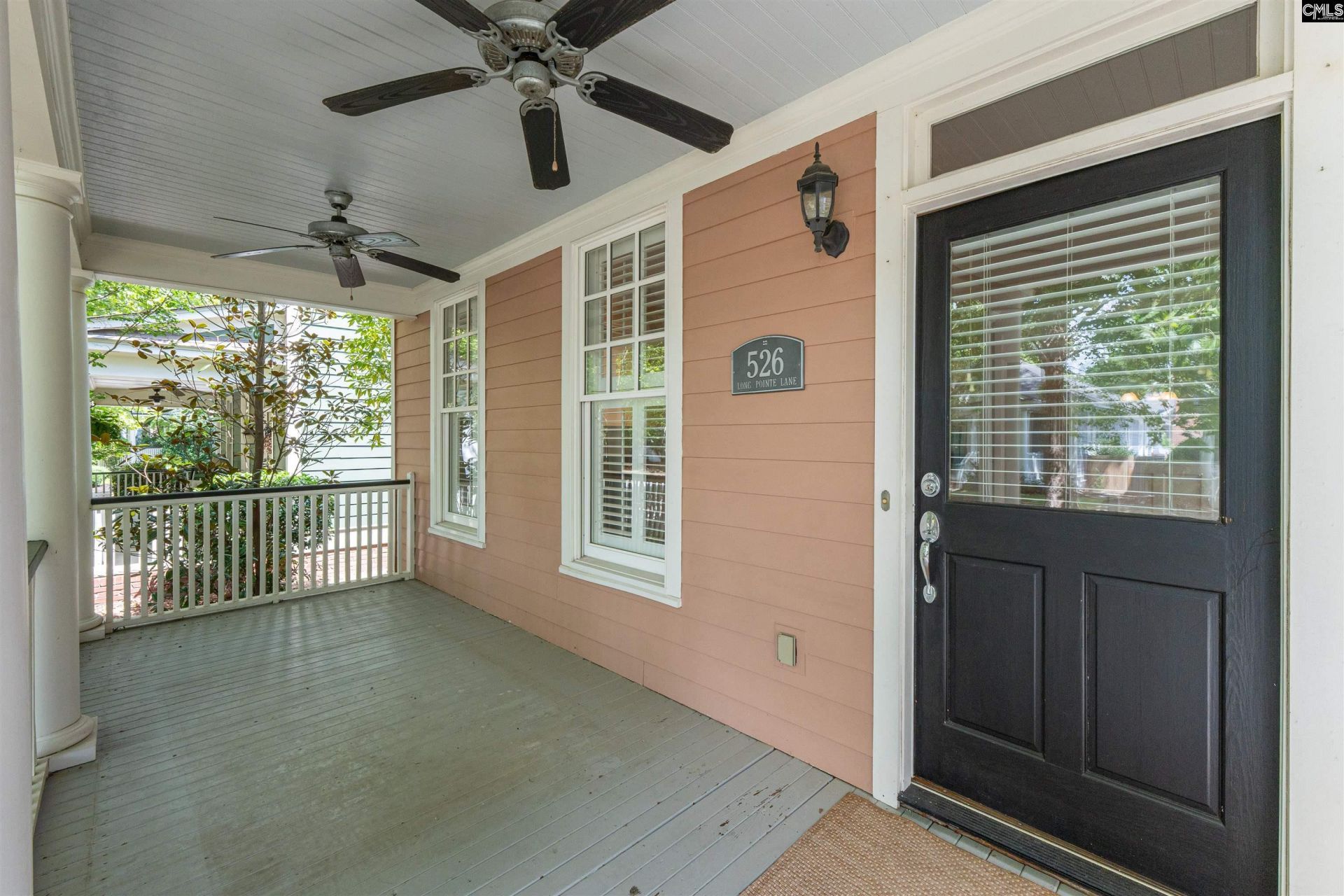 526 Long Pointe Lane Photo 4
