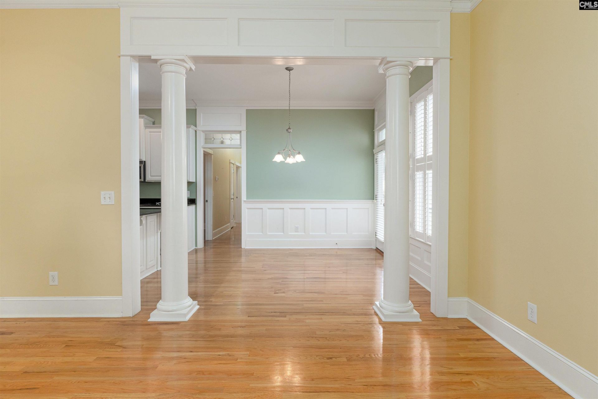 526 Long Pointe Lane Photo 6