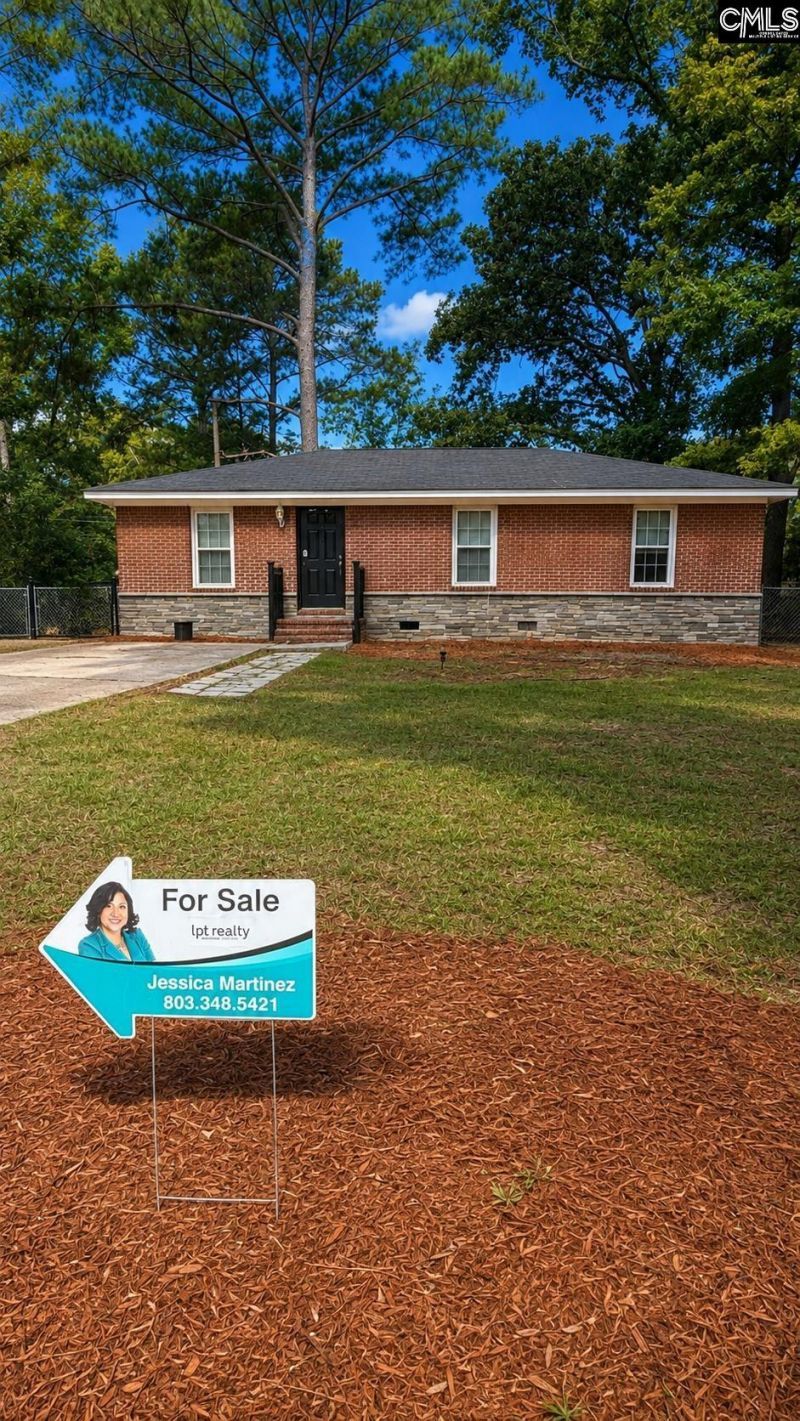 4213 Hileah Drive Photo 10