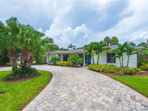 207 Conn Way, Vero Beach, FL 32963