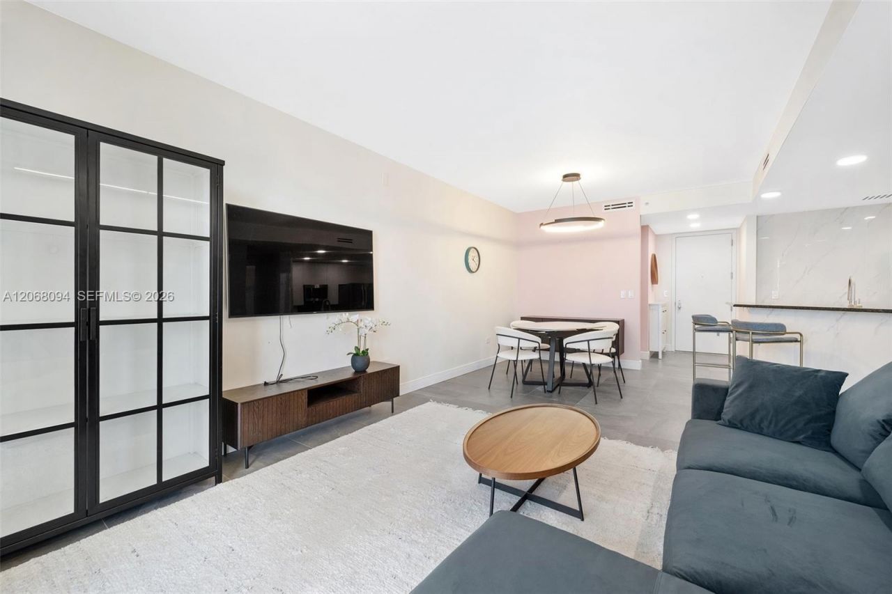 801 Brickell Key Blvd , Unit 1805, Miami, FL 33131 Photo
