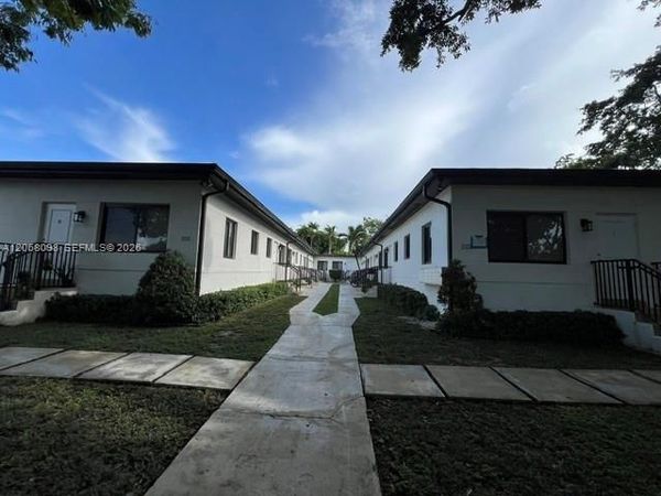2121 SW 14th Ter , Unit 5, Miami, FL 33145