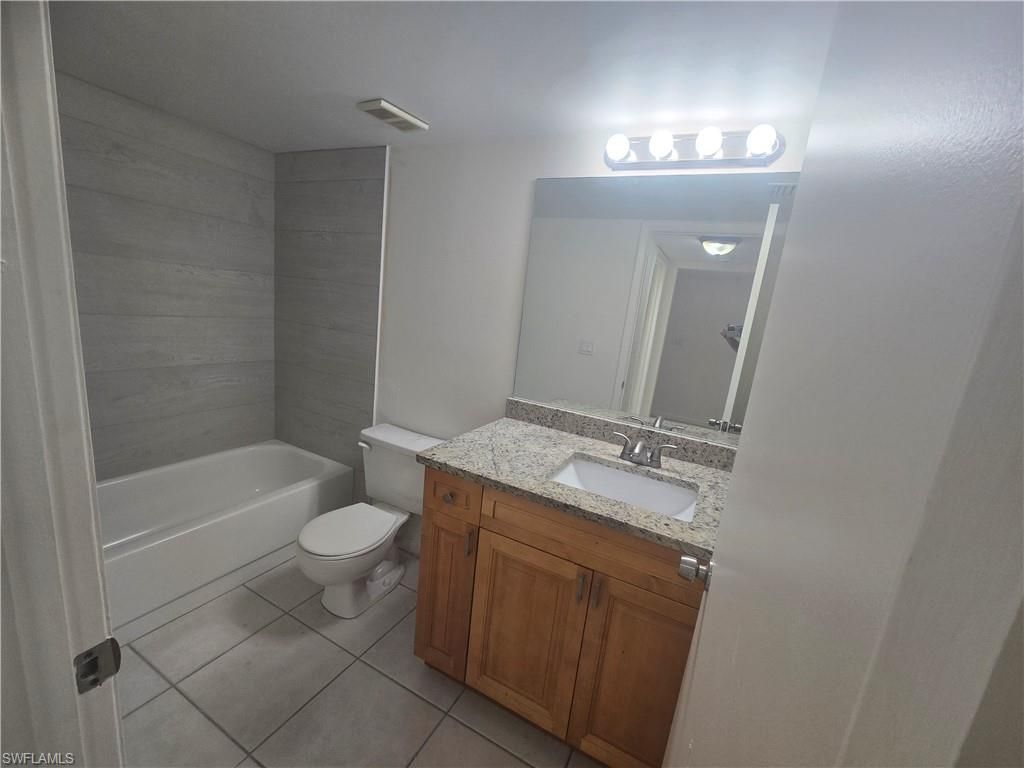 5697 Rattlesnake Hammock Rd, Unit 101C, Naples, FL 34113 Photo