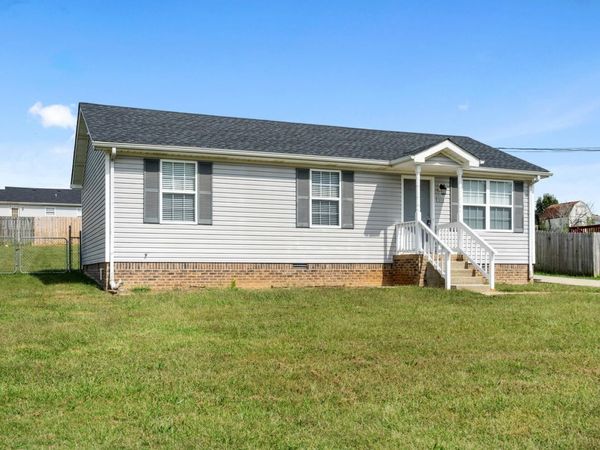 111 Grant Ave , Oak Grove, KY 42262