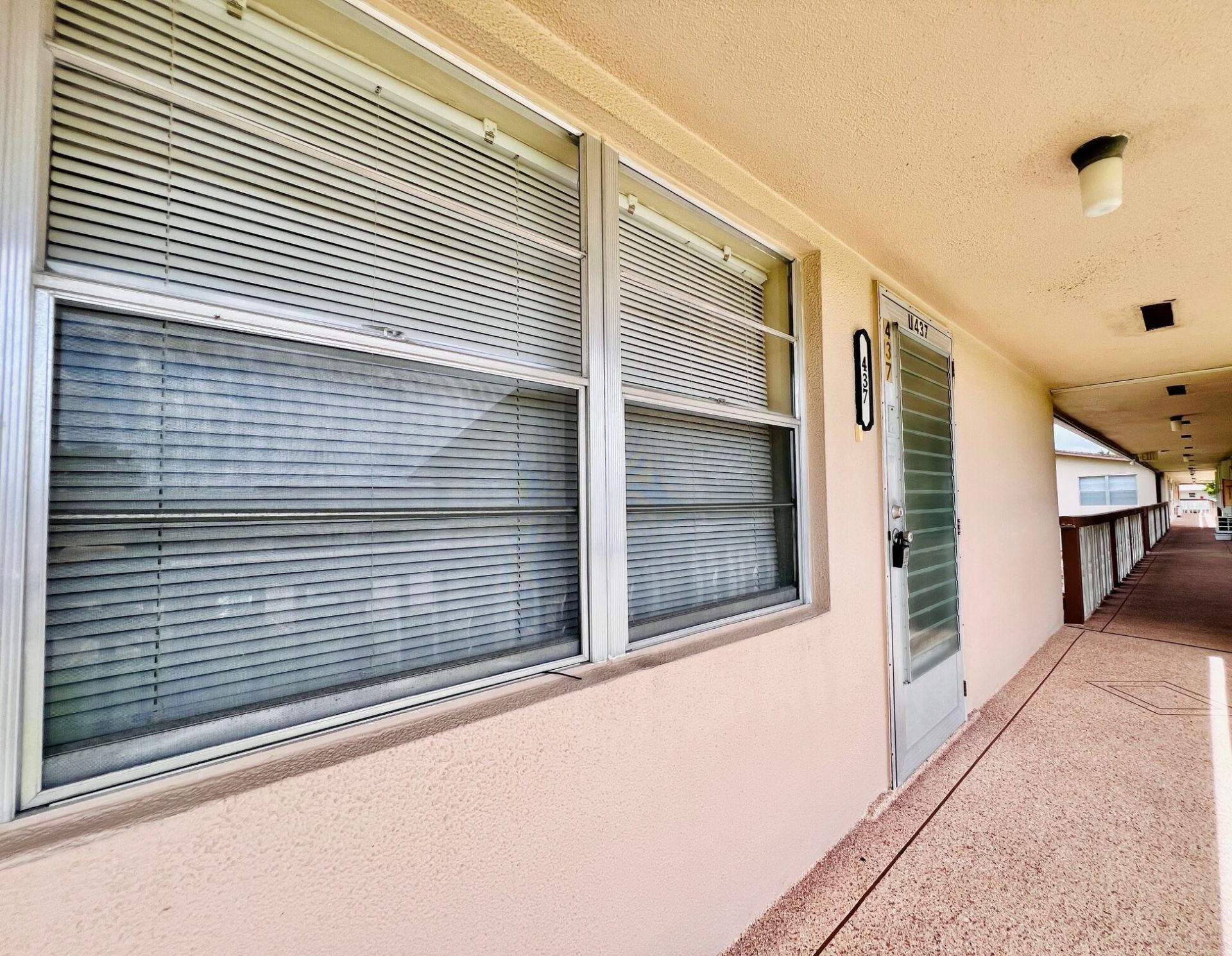 437 Chatham U, West Palm Beach, FL 33417 Photo