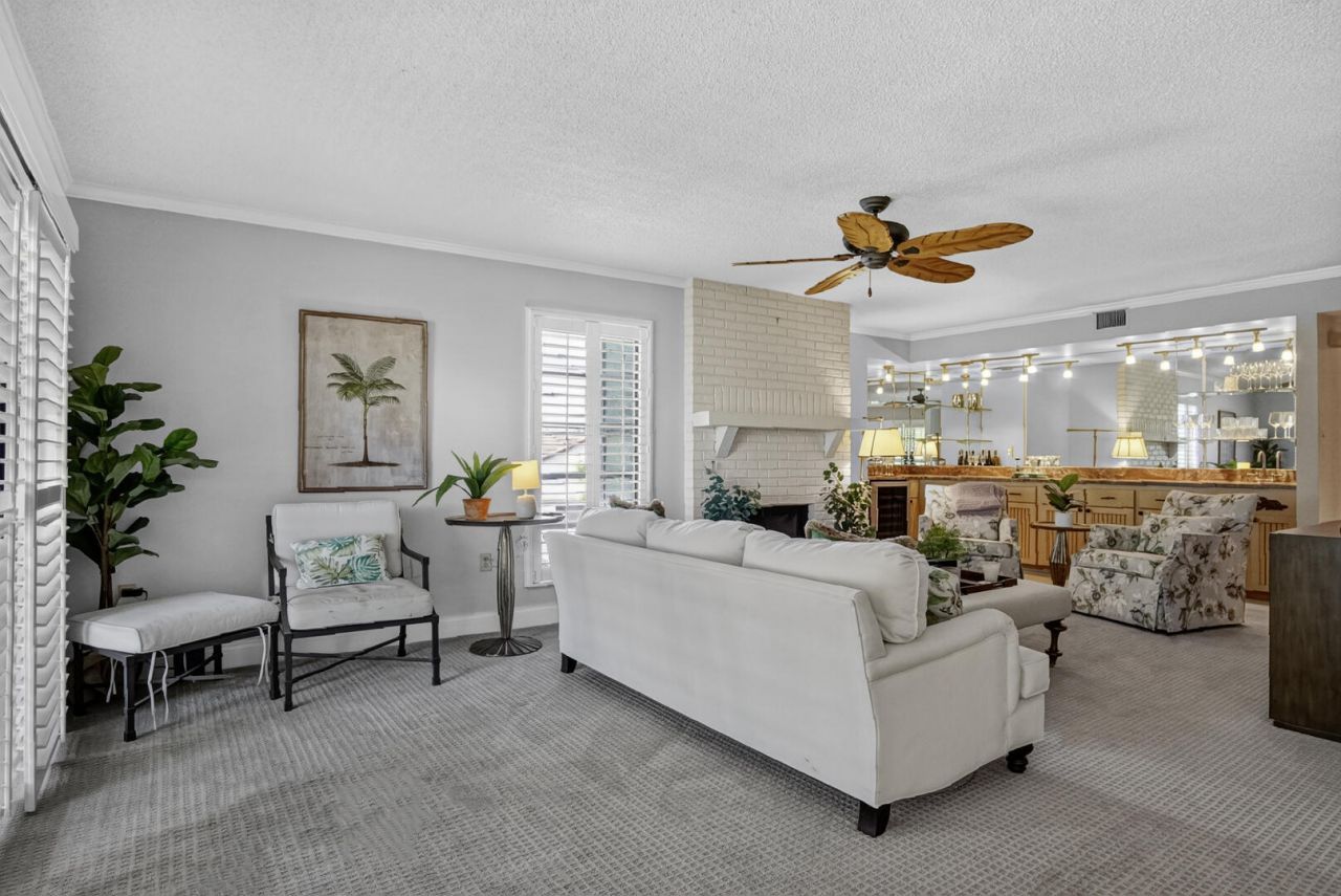 3400 Twin Lakes Terrace, Unit 201, Fort Pierce, FL 34951 Photo