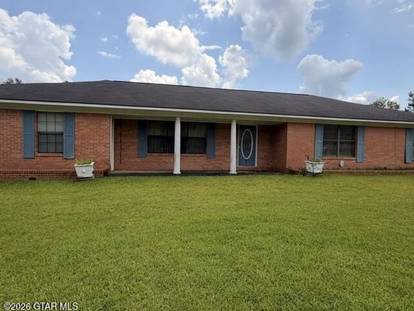 1218 Mississippi 15, Noxapater, MS 39346