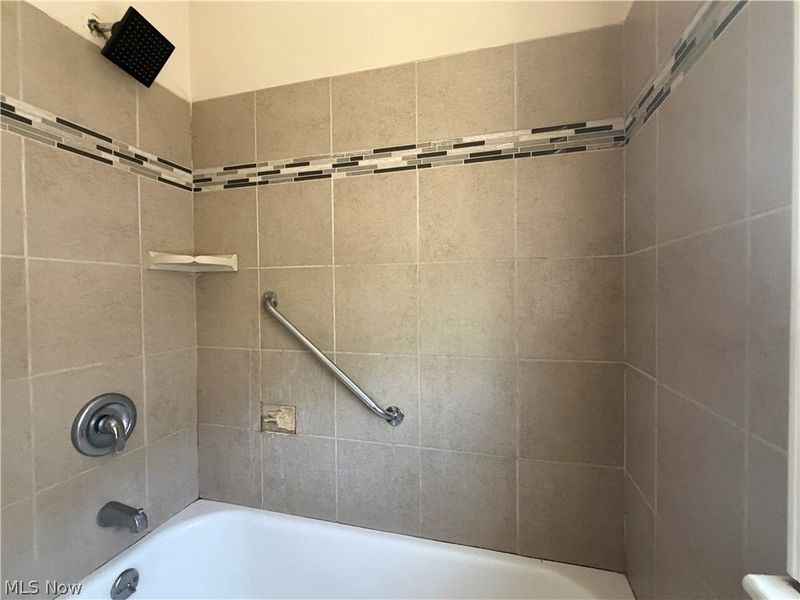 21443 Ball Avenue , Euclid, OH 44123 Photo 10