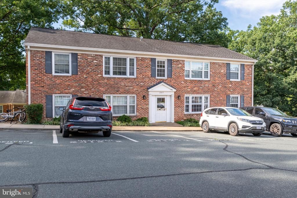 2417 Barracks Place, Unit 1, Charlottesville, VA 22901 Main Photo