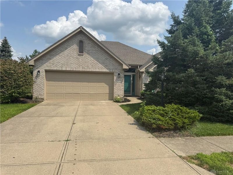 9569 Country Path Trail, Miamisburg, OH 45342 Photo 2