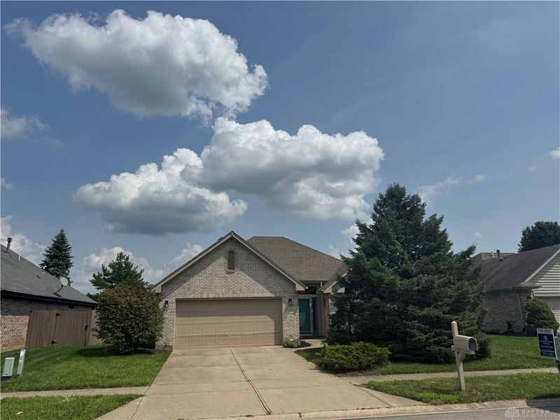 9569 Country Path Trail, Miamisburg, OH 45342 Photo 3