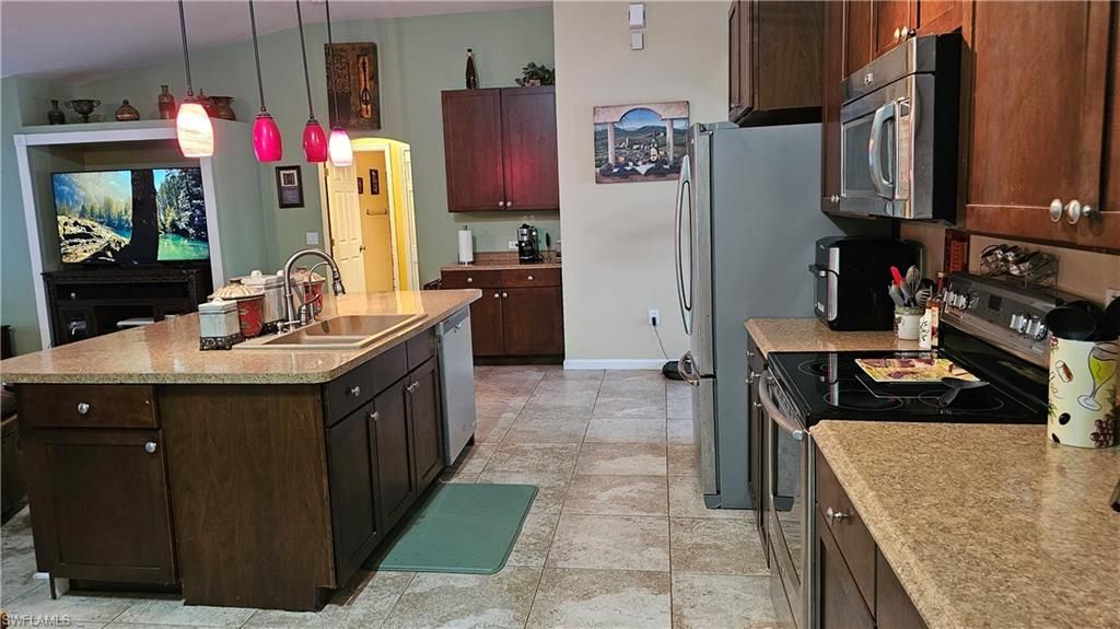 711 Epps Brown St E, Lehigh Acres, FL 33974 Photo
